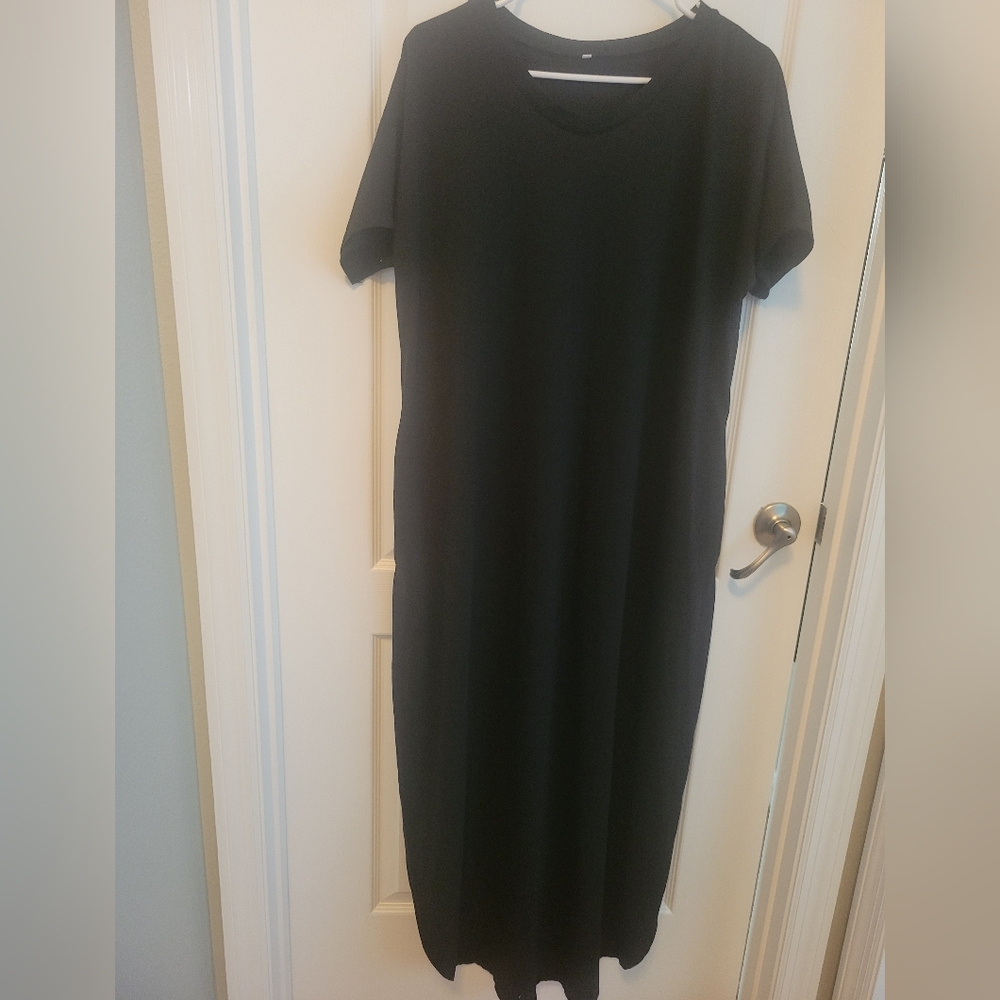 Womans Black Casual Maxi Dress